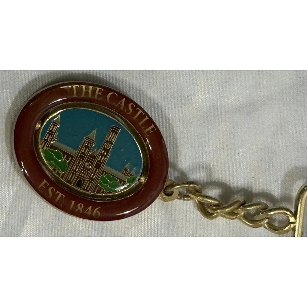 Lot of 3 Keychains Georgia Eagle.‎ Smithsonian, Blue Hawaii Elvis